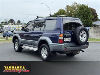 1998 Toyota Landcruiser - Thumbnail