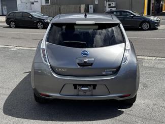 2014 Nissan Leaf - Thumbnail