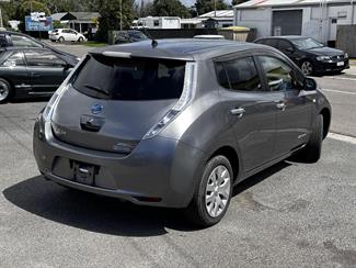 2014 Nissan Leaf - Thumbnail