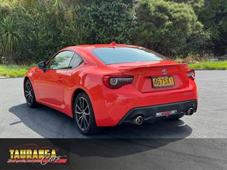 2017 Toyota 86 - Thumbnail