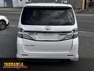 2013 Toyota VELLFIRE - Thumbnail