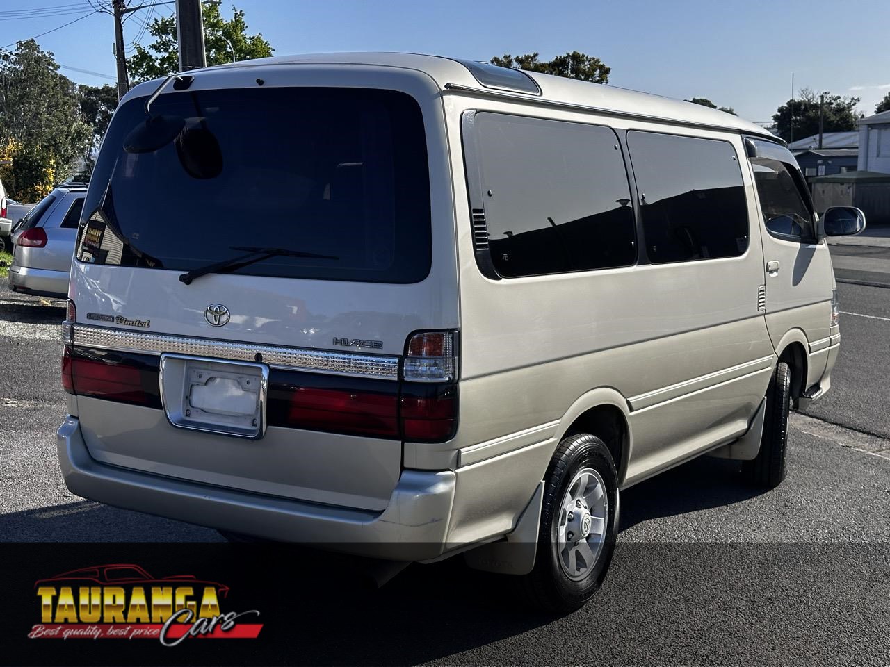 2000 Toyota Hiace