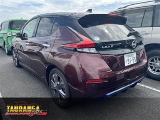 2021 Nissan Leaf - Thumbnail