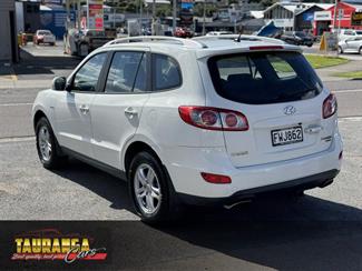 2011 Hyundai Santa Fe - Thumbnail