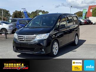 2013 Nissan Serena - Thumbnail