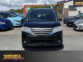 2013 Nissan Serena - Thumbnail