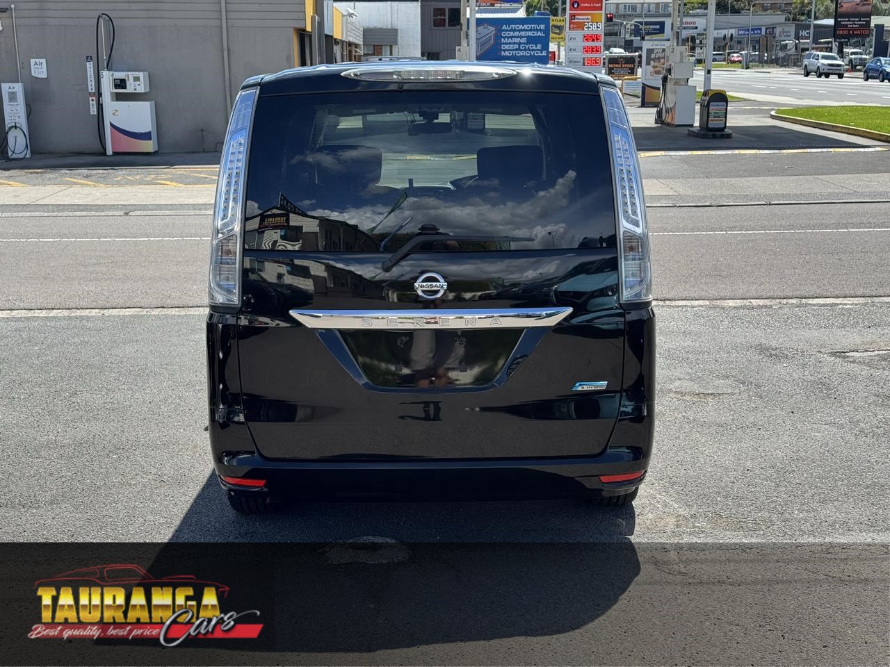 2013 Nissan Serena