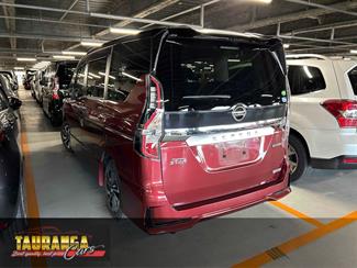 2019 Nissan Serena - Thumbnail